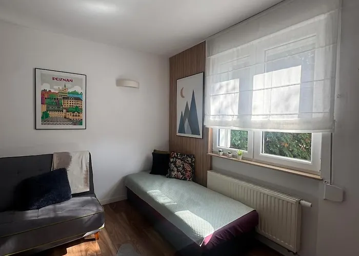 Near Center I Parking